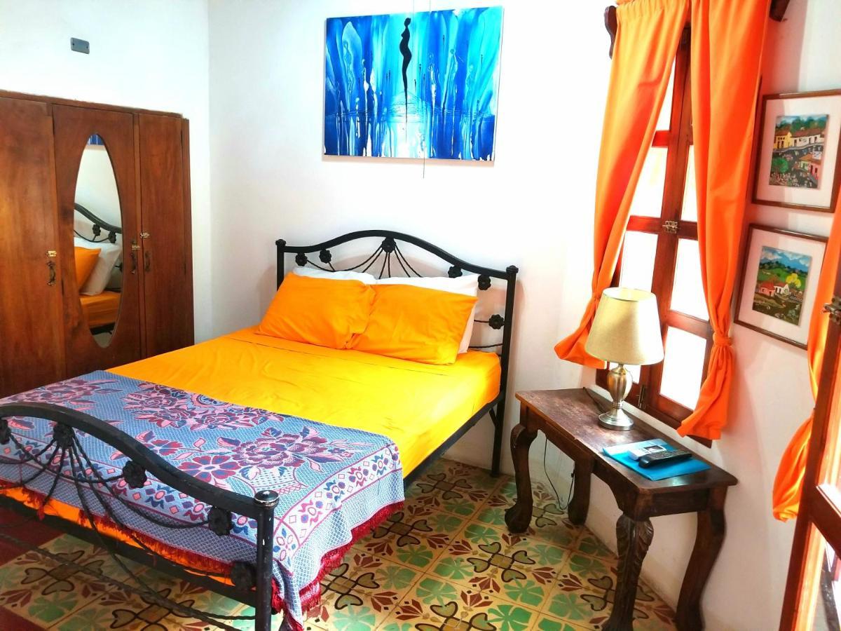 Casa Del Agua Bed & Breakfast Granada Bilik gambar